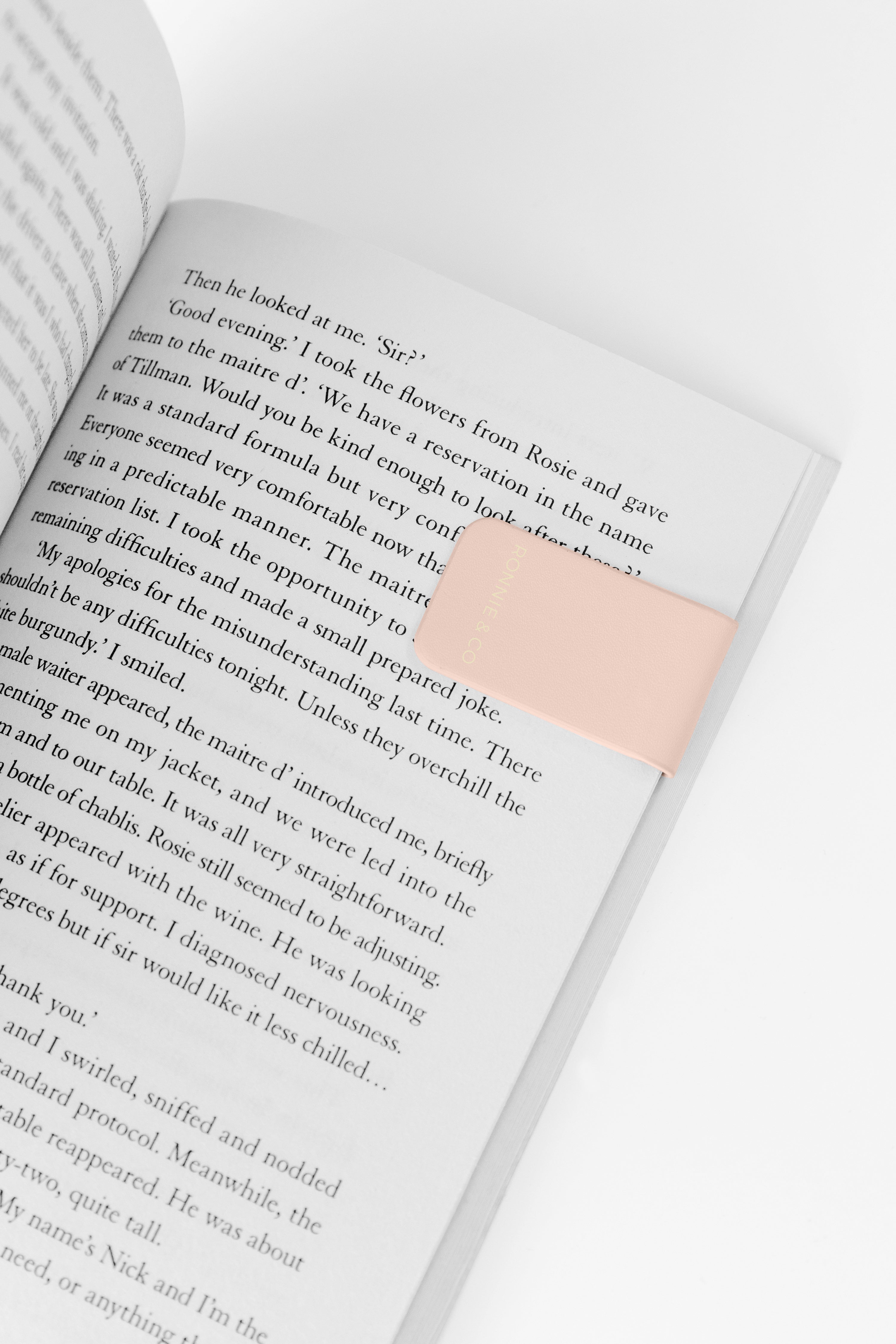 Magnetic Bookmark