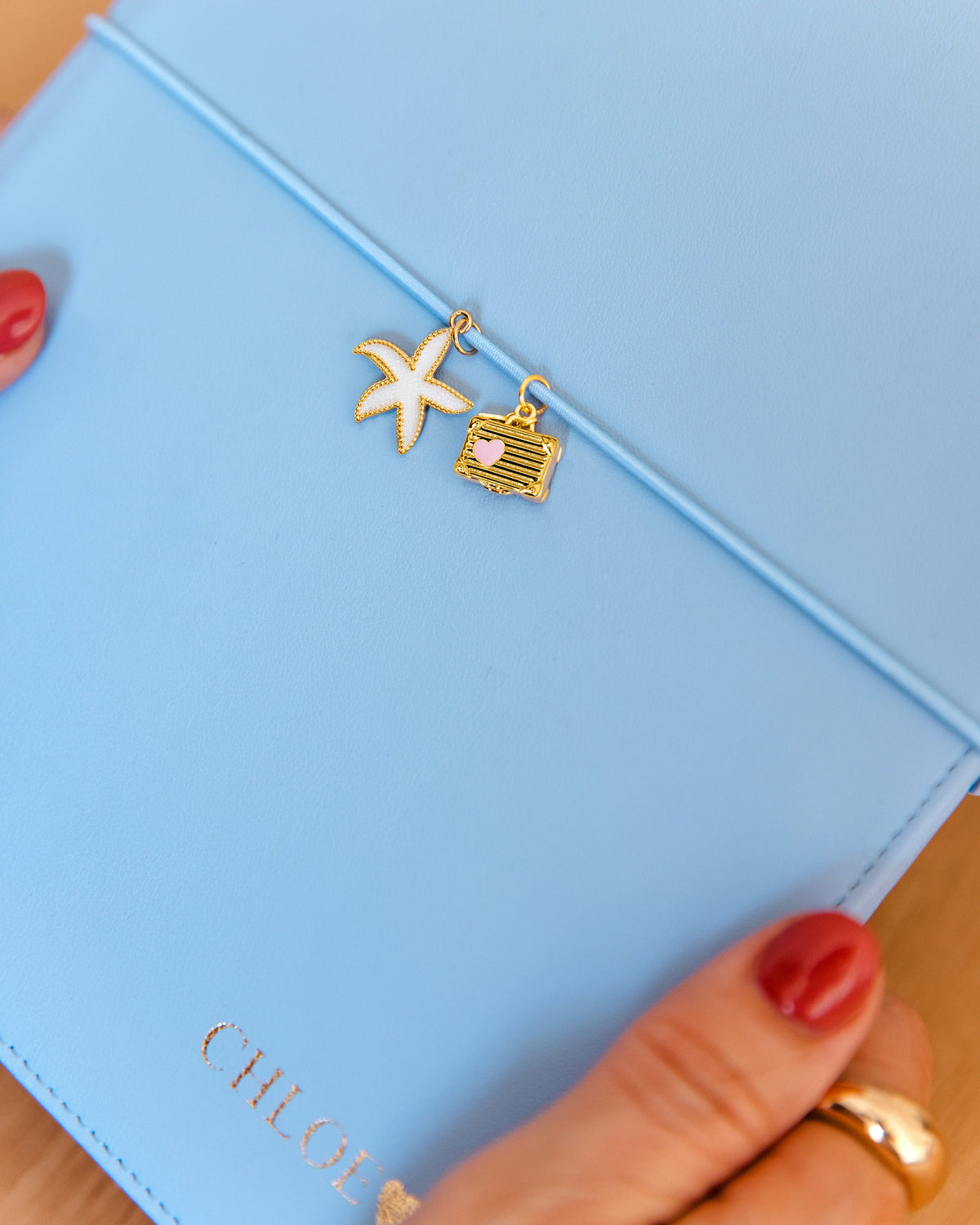 Folio Starfish Charm