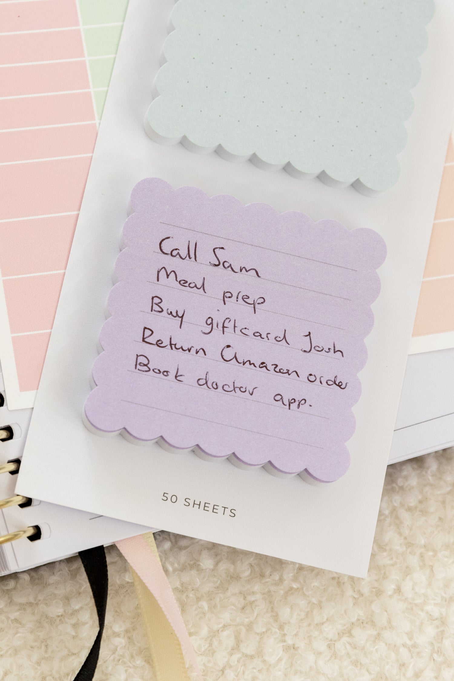 Everyday Sticky Note - Scalloped Edge