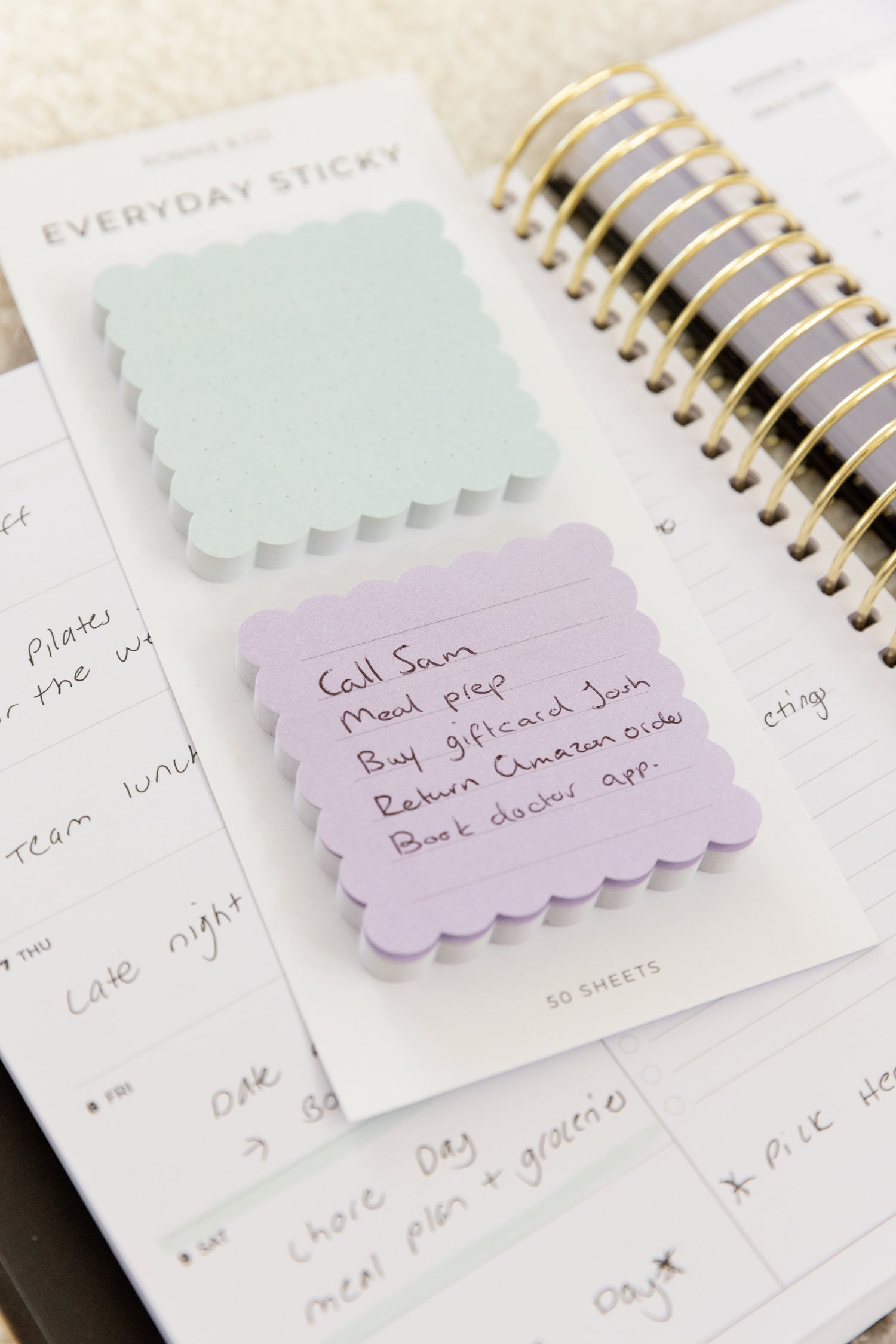 Everyday Sticky Note - Scalloped Edge