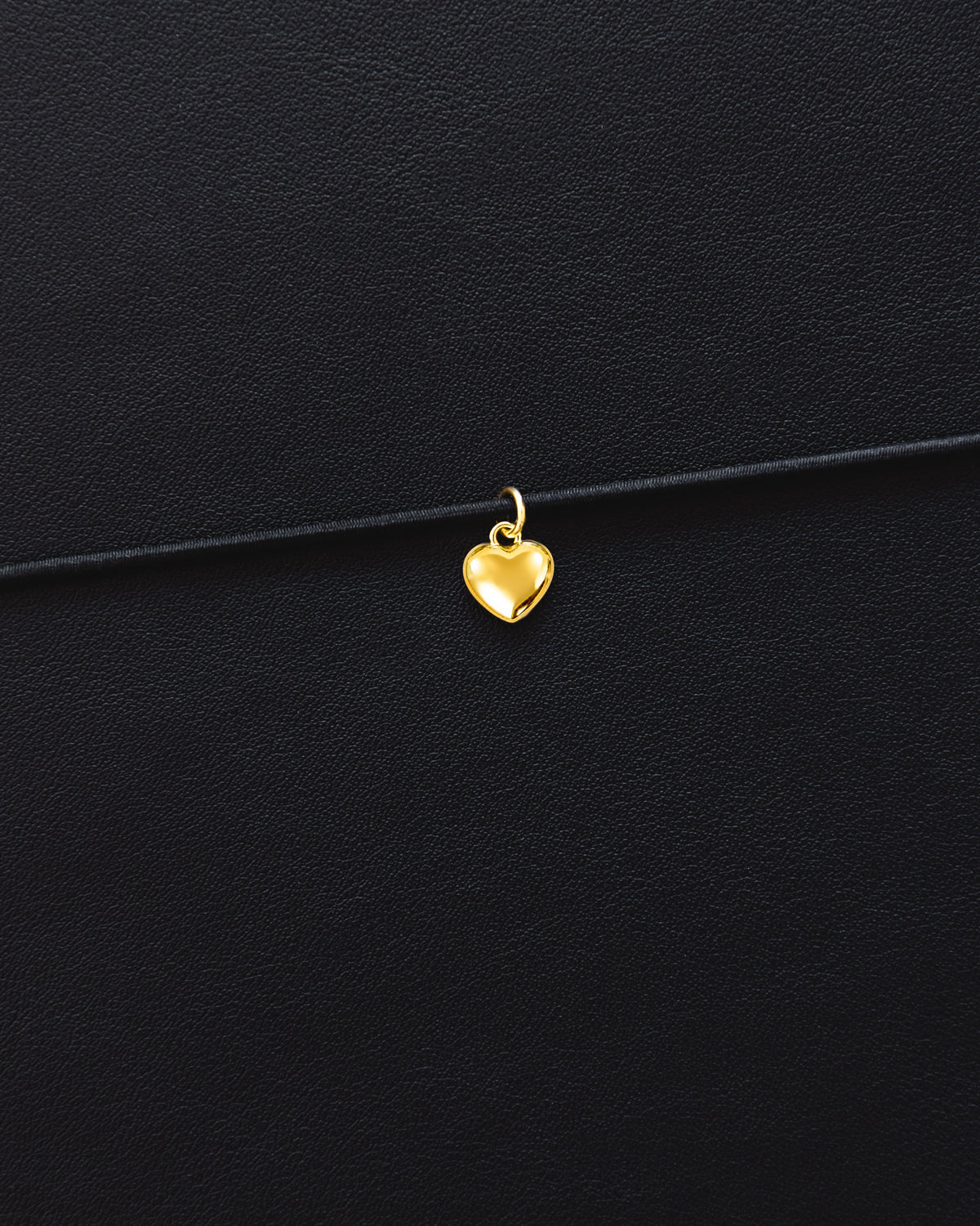 Folio Golden Heart Charm