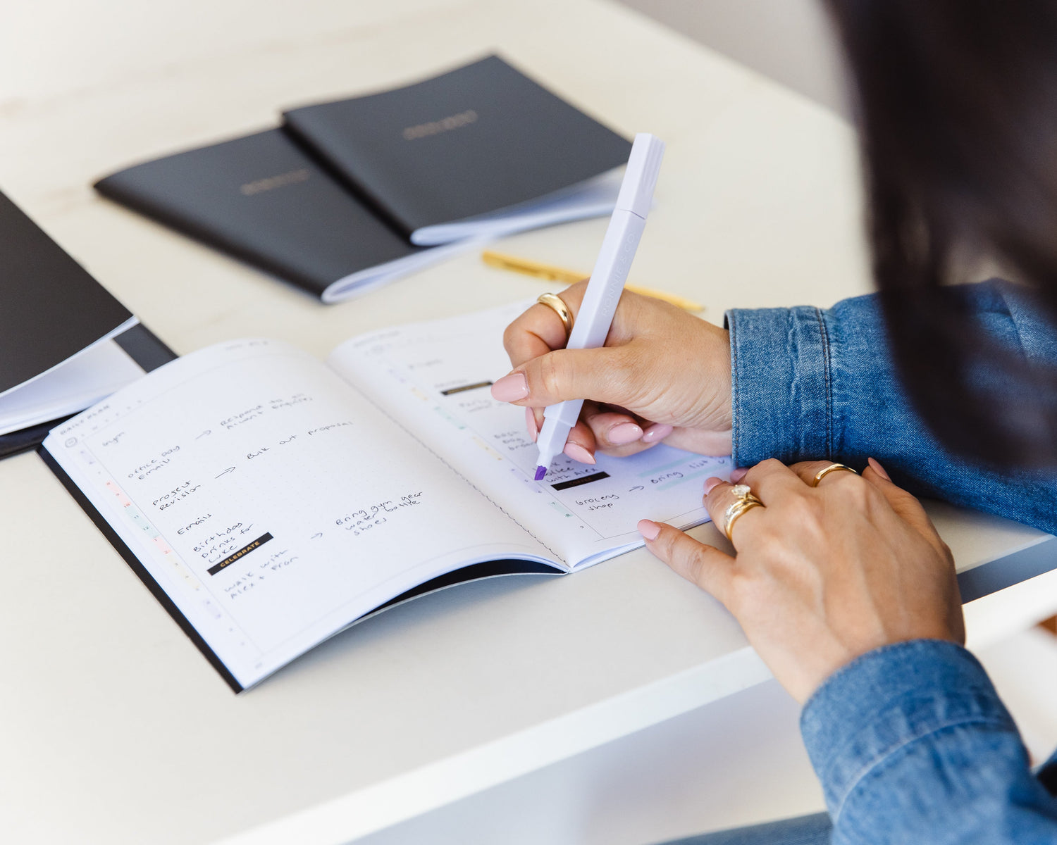 Create Your Signature Stack – Ronnie & Co