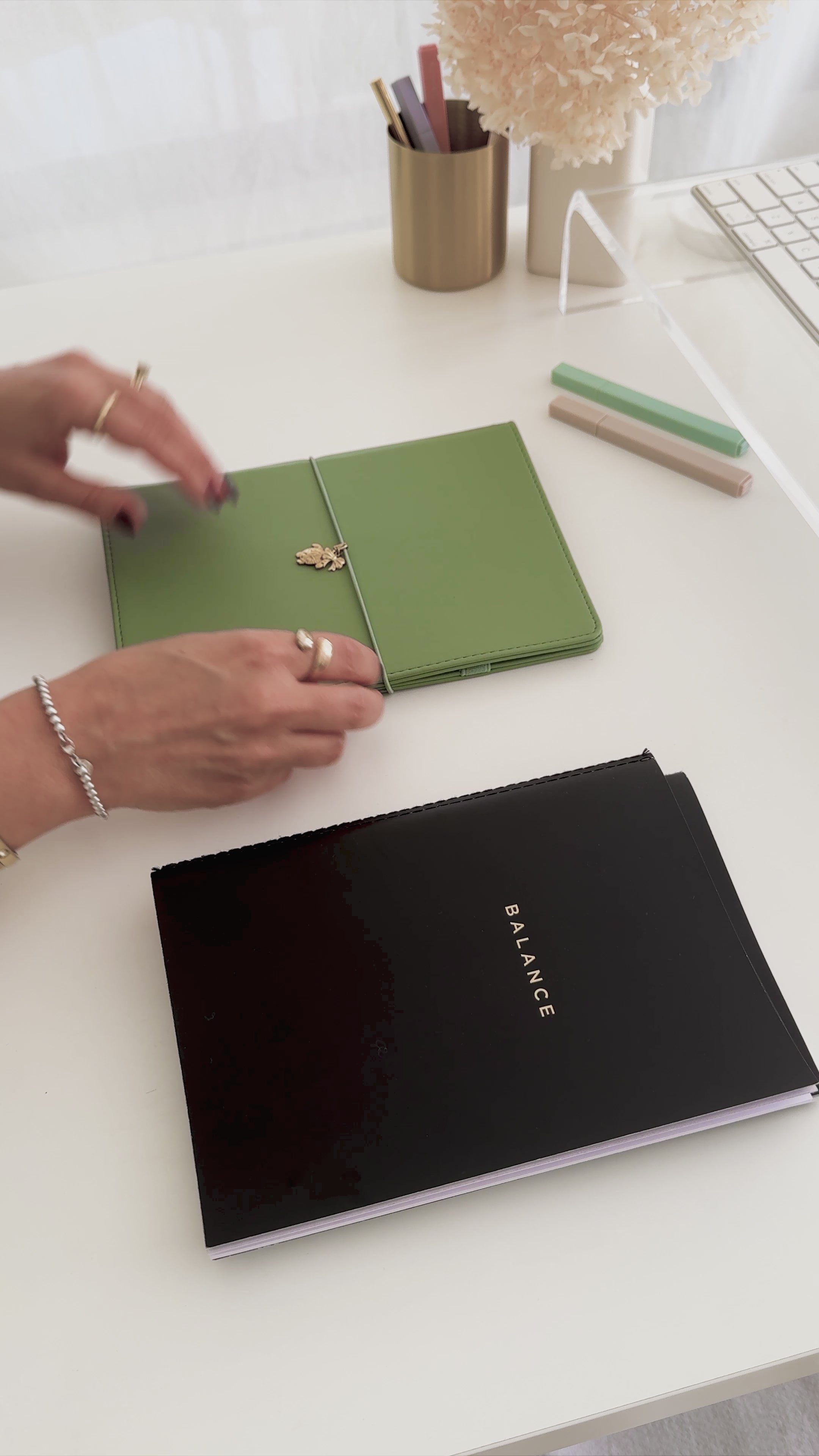 Refillable Folio